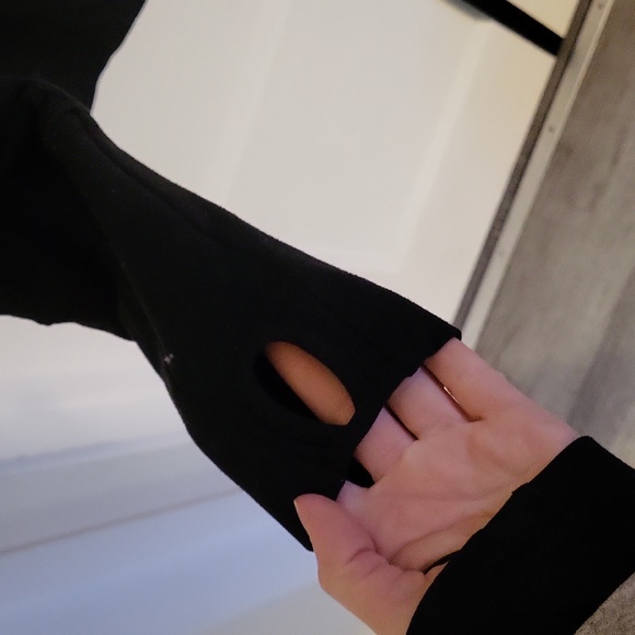 Lululemon sweater - Picture 4 of 4